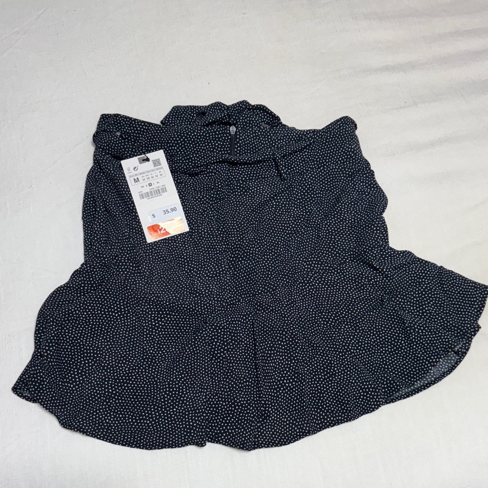 Zara Black and White Mini Skirt